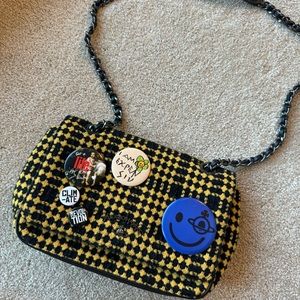 Vivienne Westwood💎 Yellow badge plaid bag